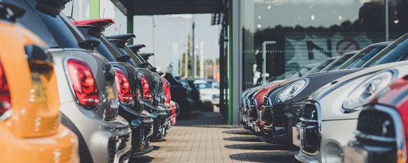 Auto Trader builds a composable CDP and increases engagement for new car buyers by 20%.