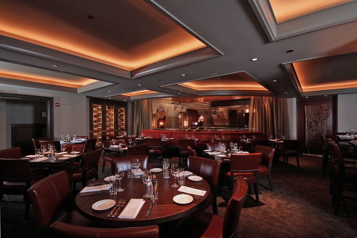 Experience a true Chicago classic